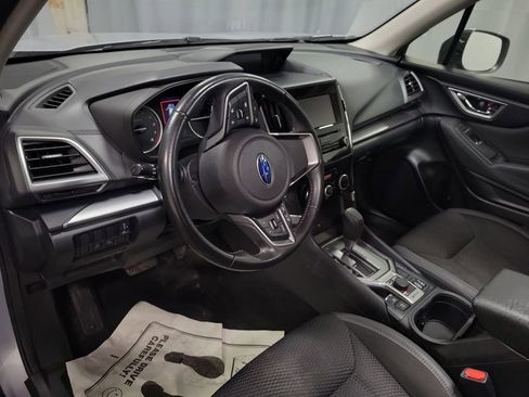 Used 2020 Subaru Forester Premium image 15