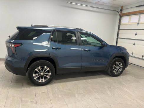 Used 2025 Chevrolet Equinox LT w/ Convenience Package II image 13