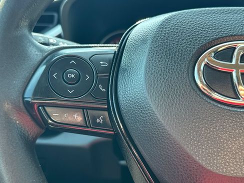 Used 2023 Toyota RAV4 LE FWD image 19