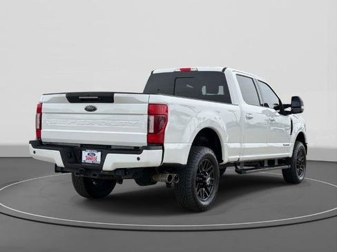 Certified 2022 Ford F250 Lariat w/ Black Appearance Package AWD/4WD image 5