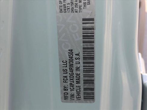 Used 2024 Jeep Wrangler Sport S image 23