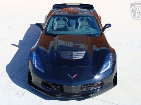 Used 2016 Chevrolet Corvette Z06 w/ C7.r Special Edition image 16