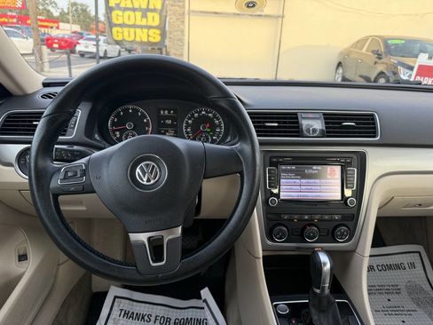 Used 2015 Volkswagen Passat 1.8T Limited Edition image 14
