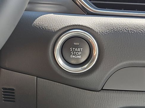 New 2025 MAZDA CX-5 AWD 2.5 S w/ Preferred Package image 17