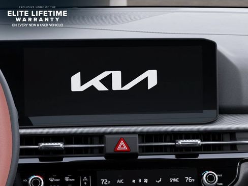 New 2026 Kia Sportage SX FWD image 21
