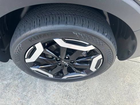 Used 2025 Kia Telluride S FWD image 43