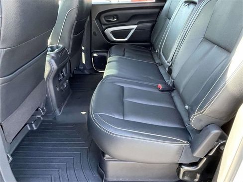 Used 2019 Nissan Titan PRO-4X w/ Pro-4x Convenience Package image 13
