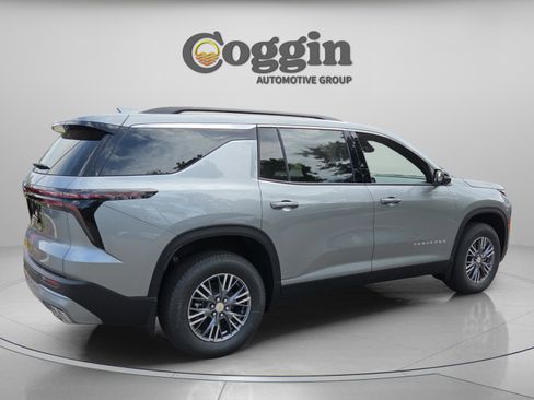 New 2026 Chevrolet Traverse LT FWD image 5