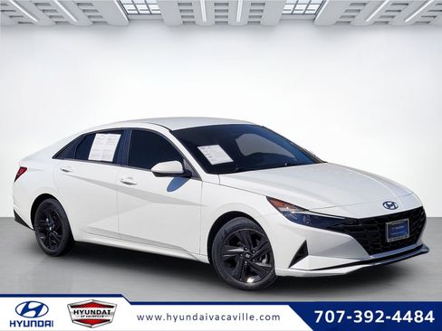 Certified 2023 Hyundai Elantra SEL FWD image 1