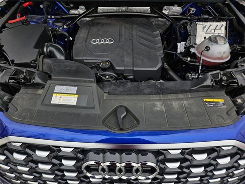 Used 2022 Audi Q5 2.0T Premium Plus image 25