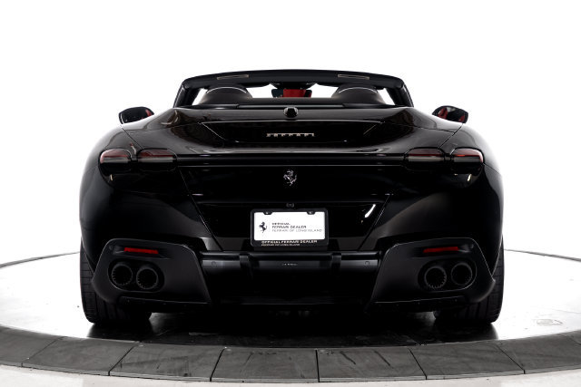 Certified 2025 Ferrari Roma Spider RWD image 8