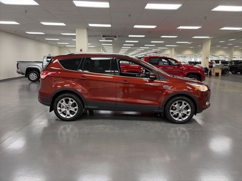 Used 2015 Ford Escape Titanium image 8