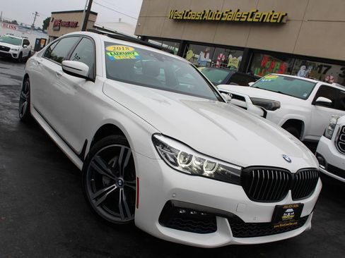 Used 2018 BMW 740i image 46