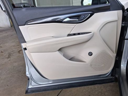 Used 2023 Buick Envision Preferred AWD/4WD image 17