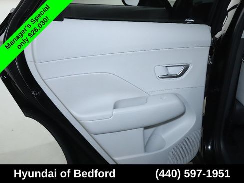 Used 2024 Hyundai Kona Limited AWD/4WD image 15