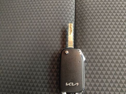 Used 2024 Kia Soul LX w/ Option Group 015 image 32