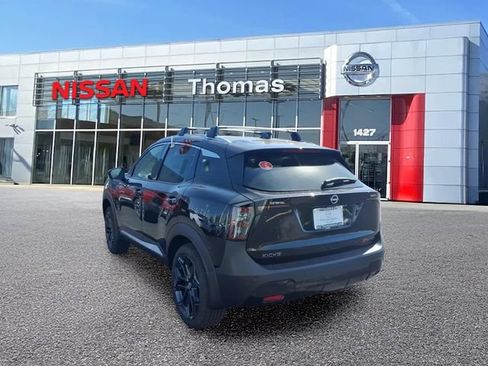 New 2026 Nissan Kicks SR AWD/4WD image 5