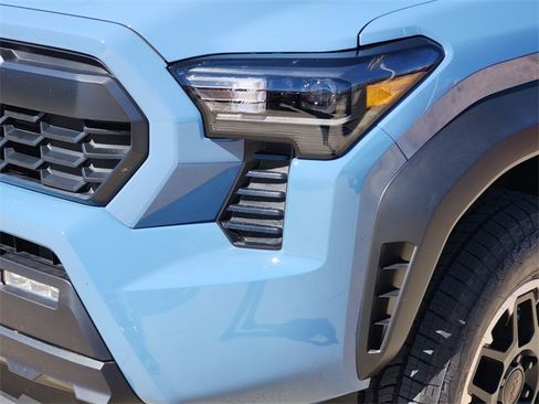 New 2026 Toyota Tacoma TRD Off-Road image 6