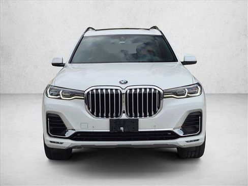 Used 2021 BMW X7 xDrive40i w/ Executive Package AWD/4WD image 2