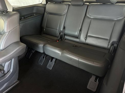 Certified 2025 Ford Expedition Active AWD/4WD image 14
