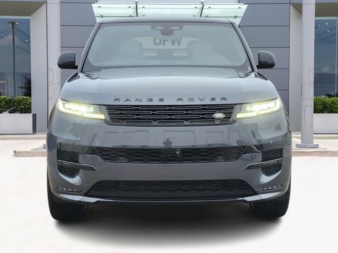 New 2025 Land Rover Range Rover Sport Dynamic SE image 2