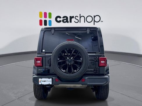 Used 2021 Jeep Wrangler Unlimited Sahara image 4