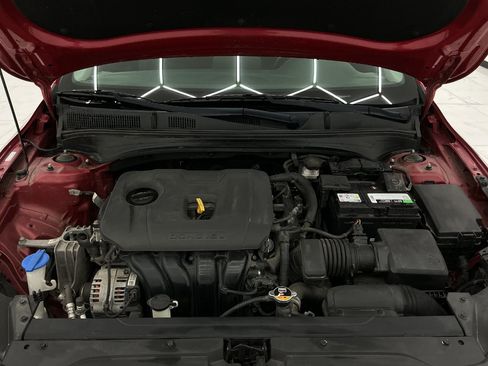 Used 2020 Kia Forte LXS FWD image 14