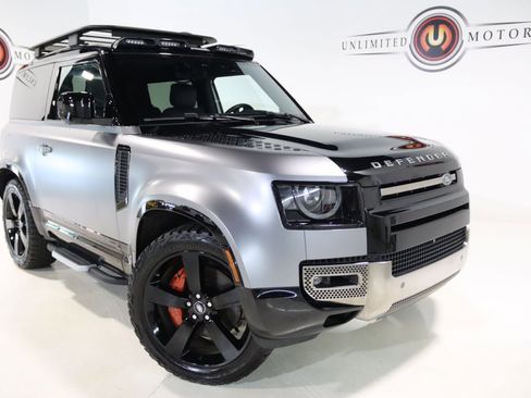 Used 2023 Land Rover Defender 90 X AWD/4WD image 6