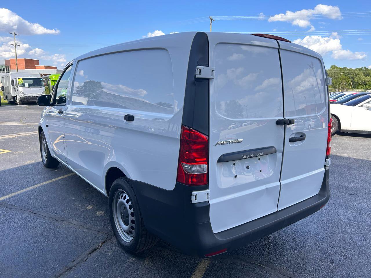 Used 2016 Mercedes-Benz Metris image 5