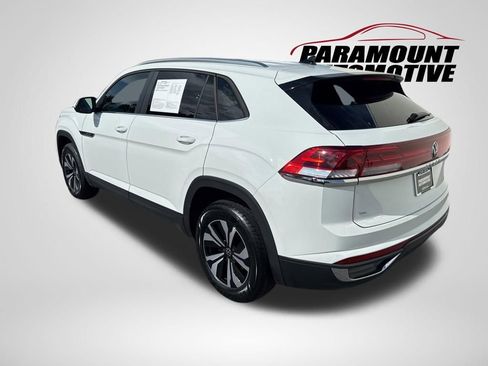 Certified 2024 Volkswagen Atlas Cross Sport SE AWD/4WD image 5