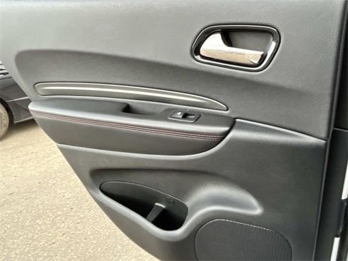 Used 2022 Dodge Durango R/T w/ Blacktop Package image 18