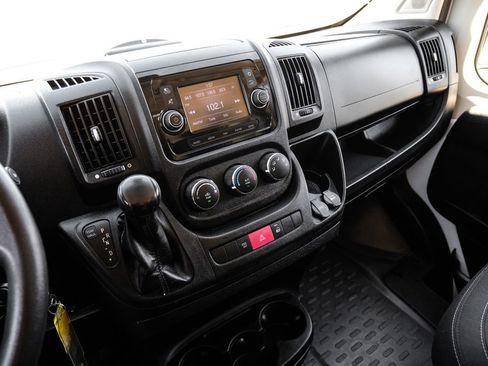 Used 2021 RAM ProMaster 2500 image 16