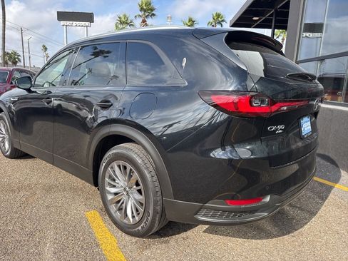 Used 2025 MAZDA CX-90 3.3 Turbo w/ Preferred Package image 5