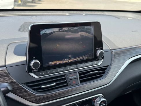 Used 2019 Nissan Altima 2.5 SL FWD image 28