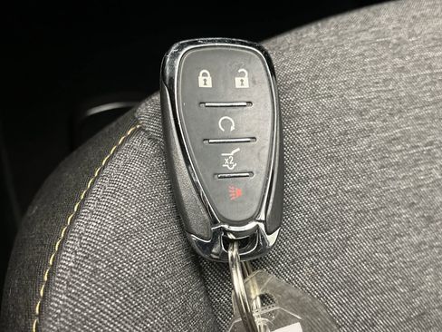 Certified 2023 Chevrolet Equinox LT w/ Driver Convenience Package image 26