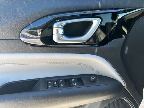 New 2026 Jeep Compass Limited AWD/4WD image 12