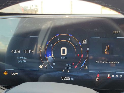 Used 2026 Chevrolet Equinox LT w/ Safety and Technology Package FWD image 22