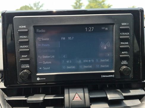 Certified 2022 Toyota RAV4 XLE w/ Convenience Package FWD image 17