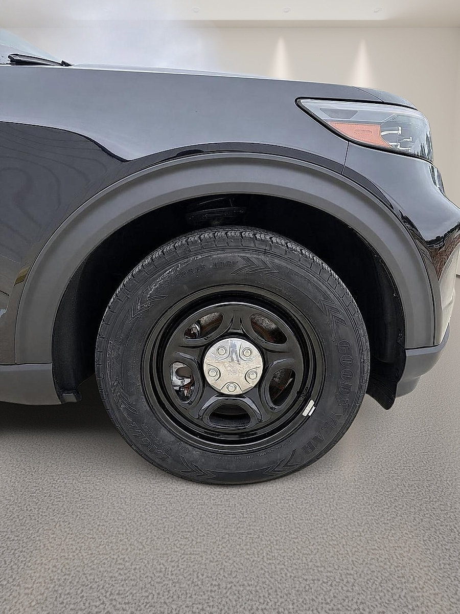 New 2025 Ford Explorer 4WD Police Interceptor w/ Ready For The Road Package image 7