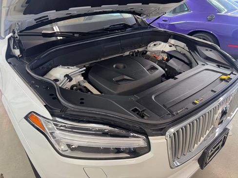 Used 2016 Volvo XC90 T8 Inscription w/ Vision Package image 19