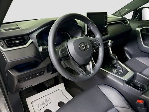 Used 2022 Toyota RAV4 XSE image 9