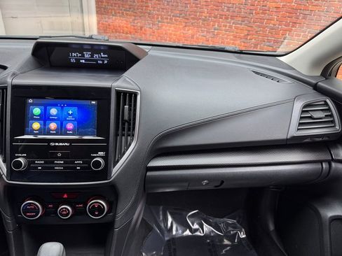 Used 2023 Subaru Crosstrek 2.0i image 17