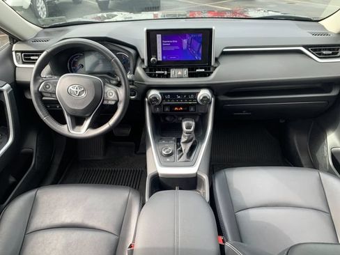 Used 2023 Toyota RAV4 XLE Premium AWD/4WD image 16