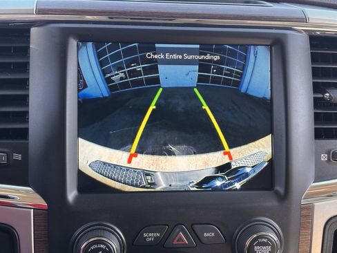 Used 2018 RAM 2500 Laramie w/ Convenience Group image 28