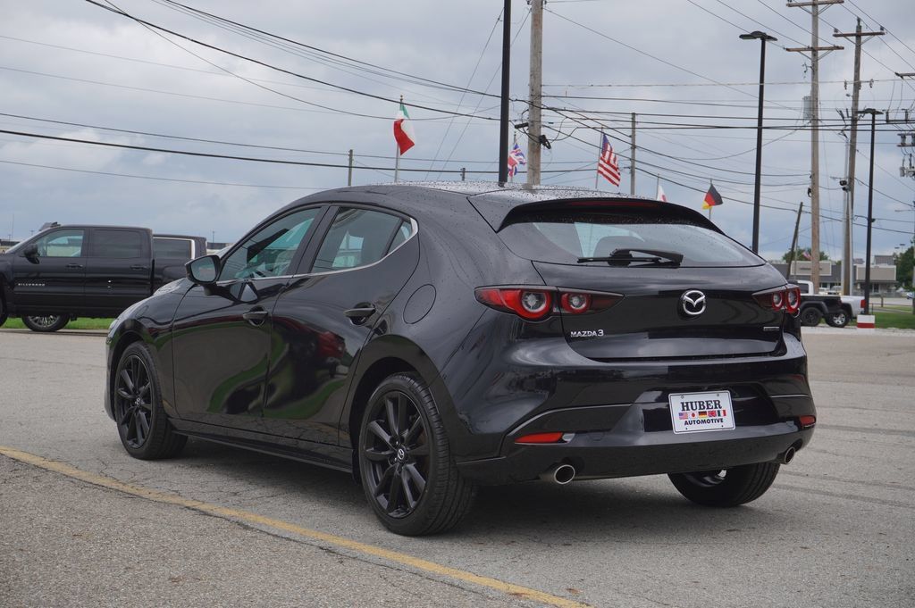 Used 2024 MAZDA MAZDA3 s FWD image 5