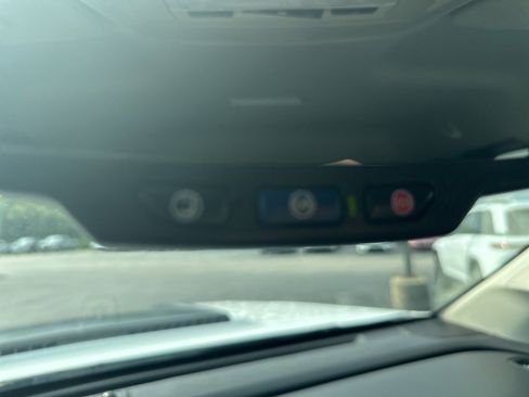 Used 2021 Chevrolet Colorado ZR2 w/ LPO, Door Decal Package image 22