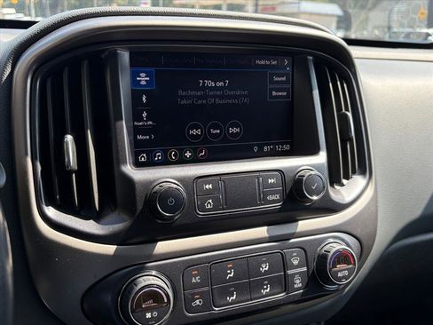 Used 2022 Chevrolet Colorado Z71 image 10