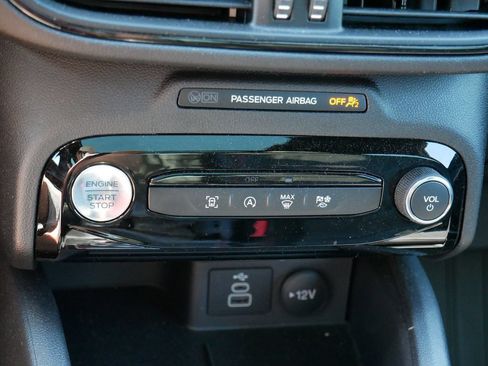 Used 2025 Ford Escape ST-Line w/ Tech Pack #1 AWD/4WD image 23