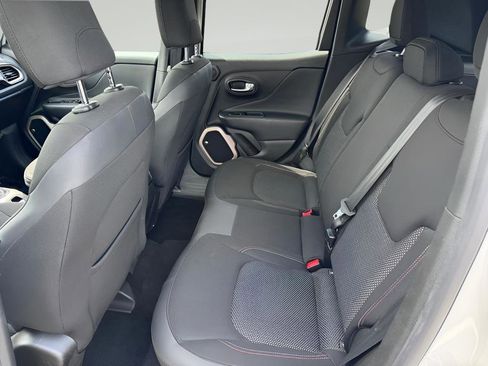 Used 2016 Jeep Renegade 75th Anniversary AWD/4WD image 28