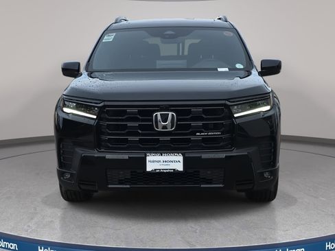 New 2026 Honda Pilot Black Edition image 2